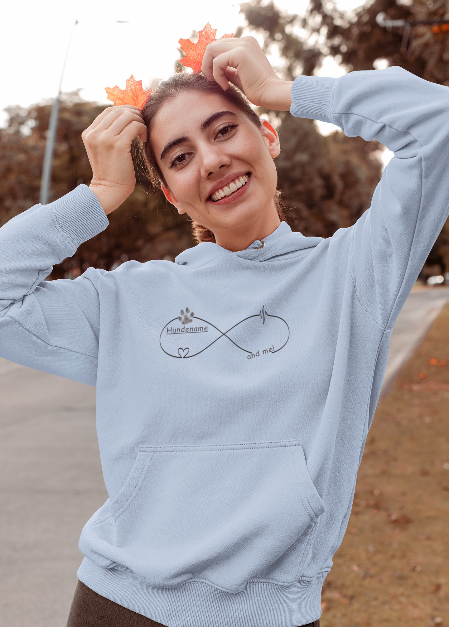 Milkis Way Bio Hoodie Geschenk für Hundefreunde mit Infinity Design in Hellblau