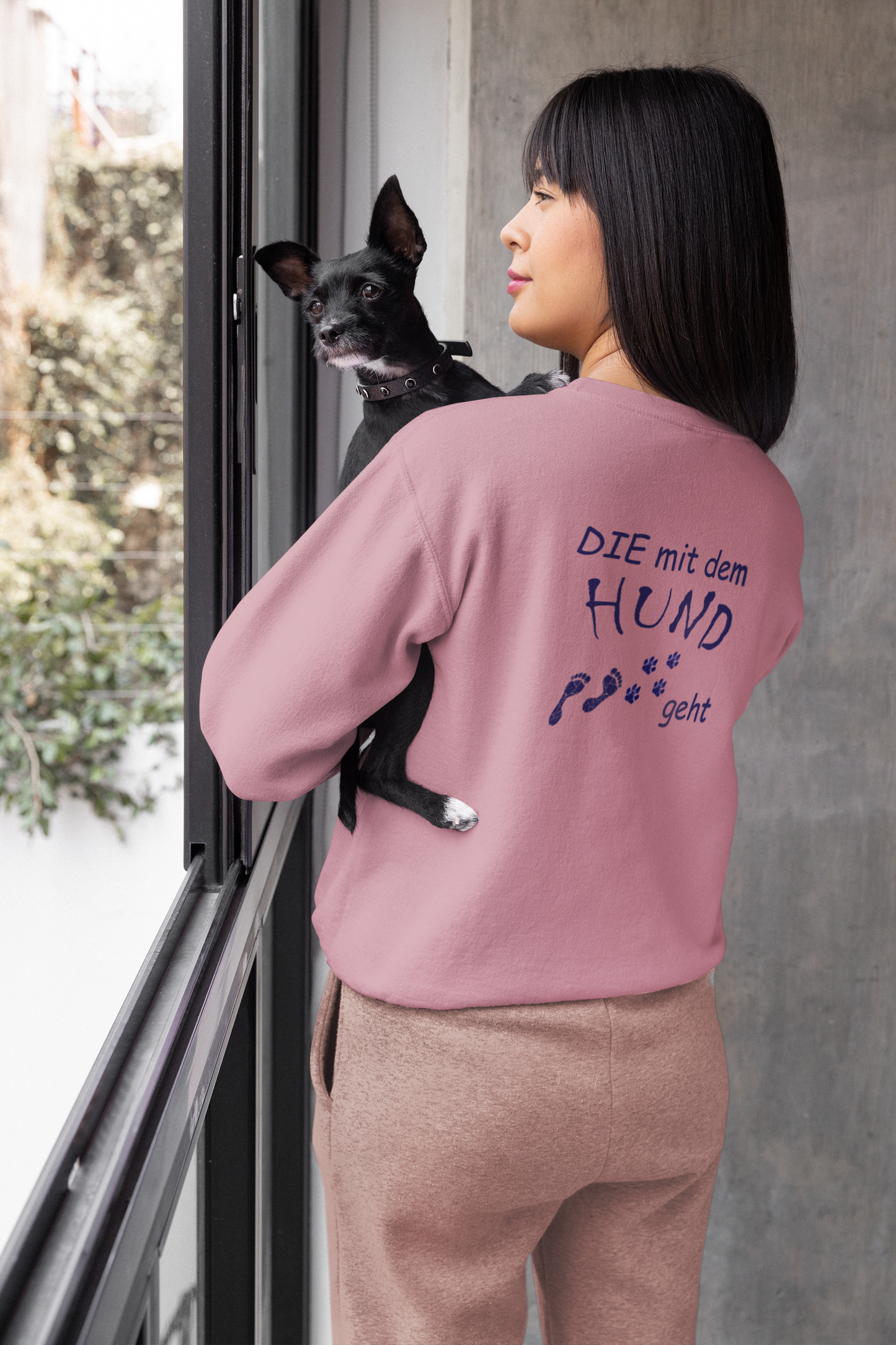 Milkis Way Sweatshirt mit Hundemotiv für Frauen in Rosa mit Aufdruck auf dem Rücken
